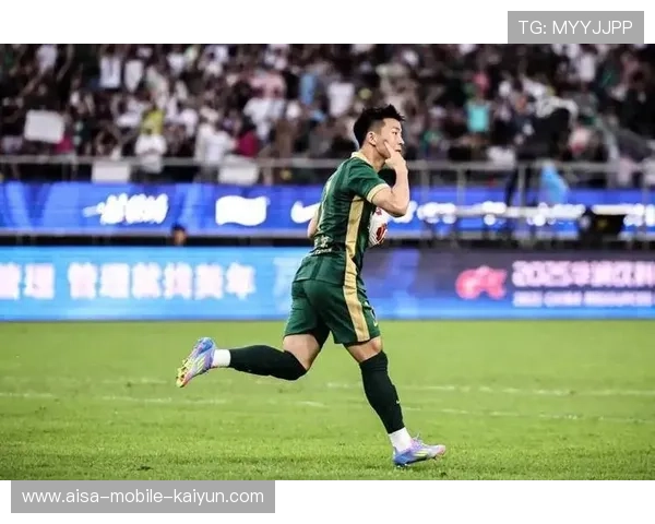 浙江队放弃抵抗海港卫冕成功 最该感谢的正是他们的让步 浙江队放弃抵抗海港卫冕成功 最该感谢的正是他们的让步