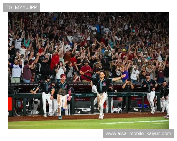 MLB季后赛满贯炮瞬间逆转，比赛提前结束的震撼时刻